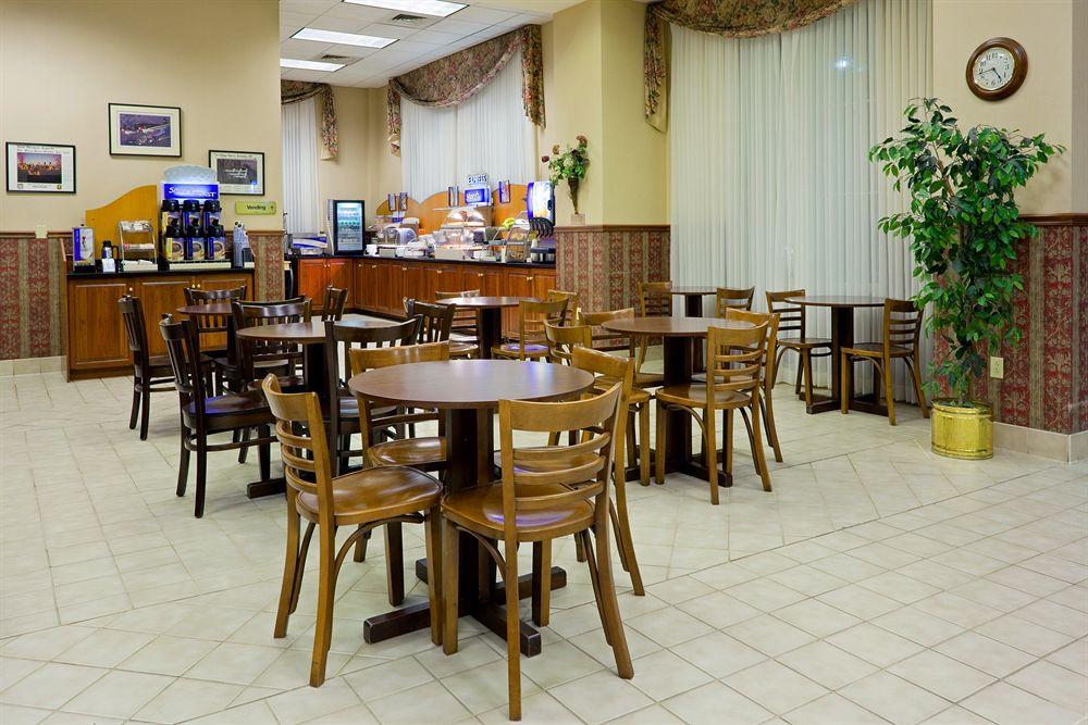 Best Western Plus Wilkes Barre-Scranton Airport Hotel Pittston Dış mekan fotoğraf