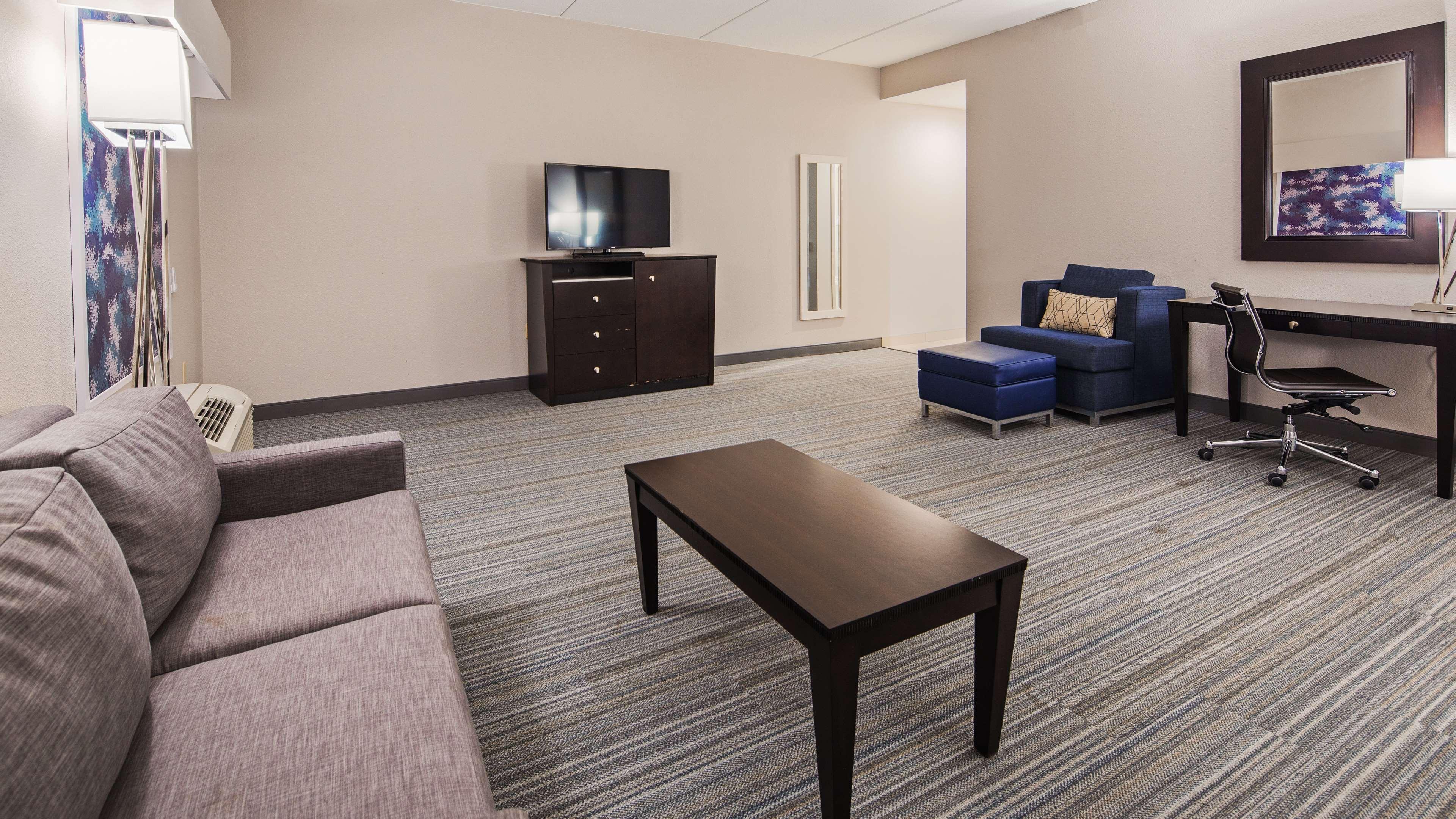 Best Western Plus Wilkes Barre-Scranton Airport Hotel Pittston Dış mekan fotoğraf